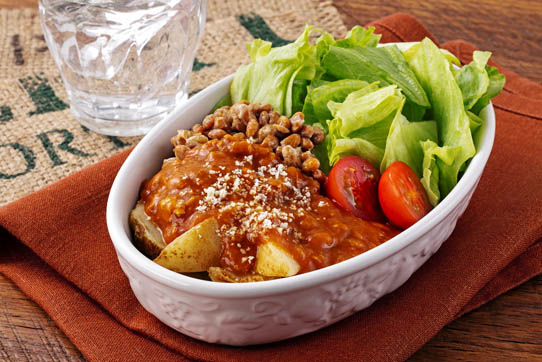 ポテトと納豆のキーマカレーサラダ